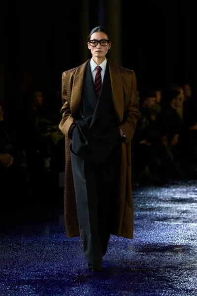 Look 21